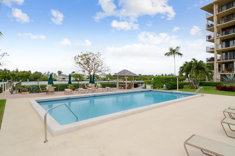 3545 S Ocean Blvd, Palm Beach, FL 33480