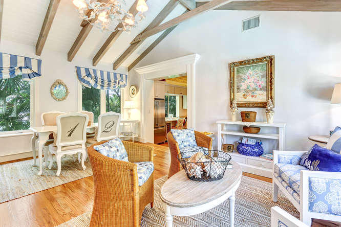 214 Chilean Avenue Unit J, Palm Beach, FL 33480