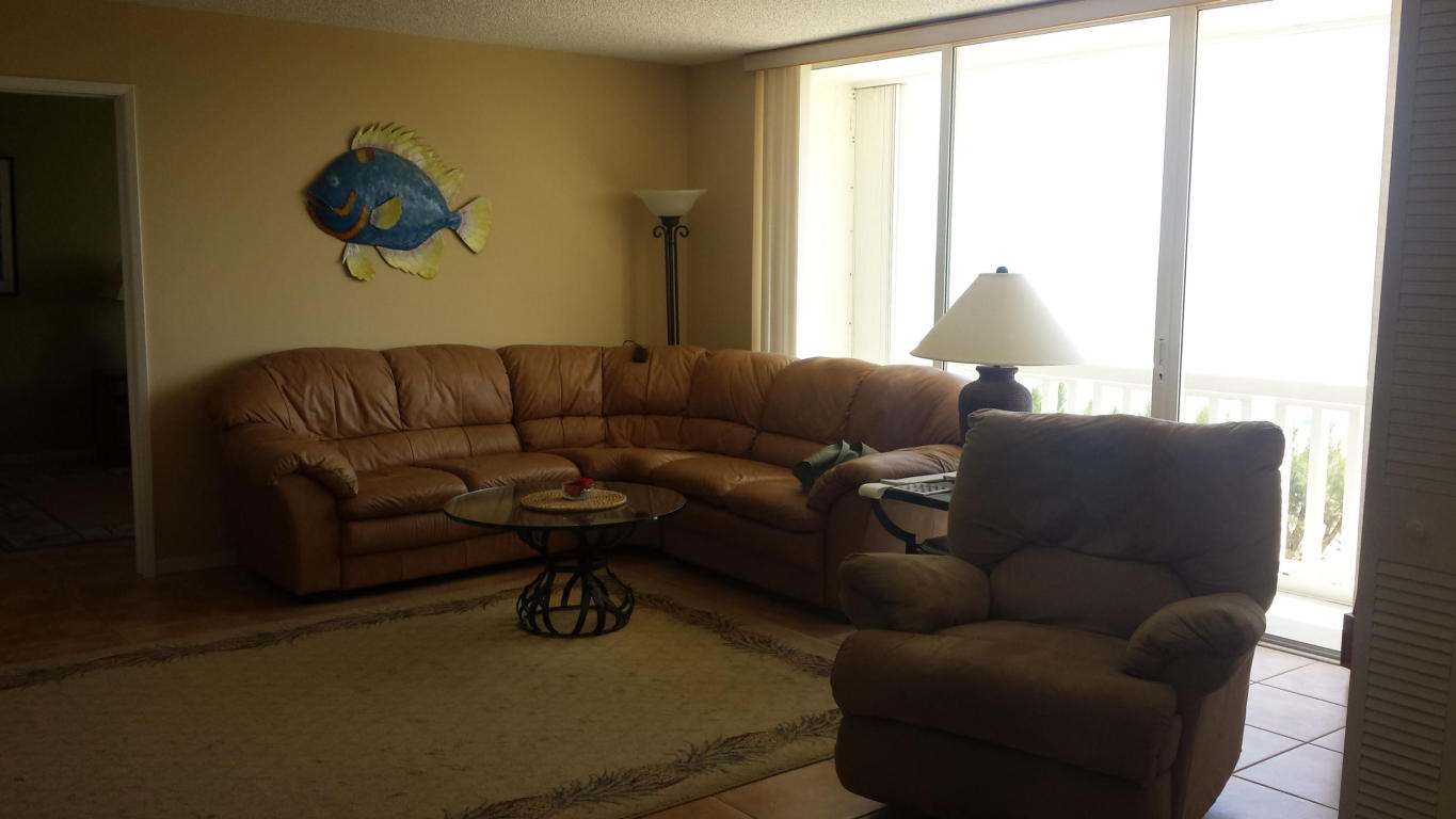 3570 S Ocean Boulevard, South Palm Beach, FL 33480