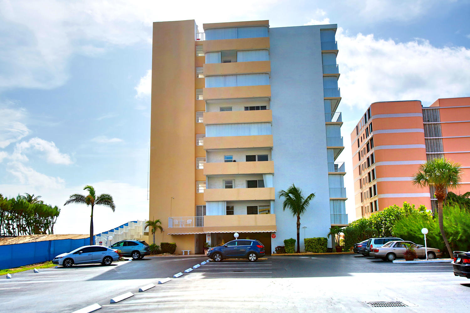 3580 South Ocean Boulevard, #3C, South Palm Beach, FL 33480