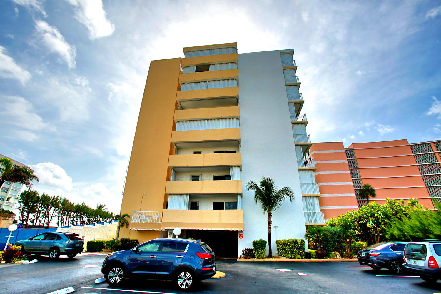 3580 South Ocean Boulevard, #3C, South Palm Beach, FL 33480