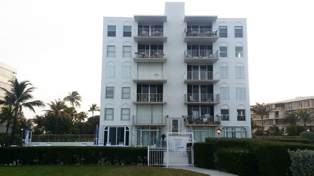 3230 S Ocean Boulevard, Palm Beach, FL 33480