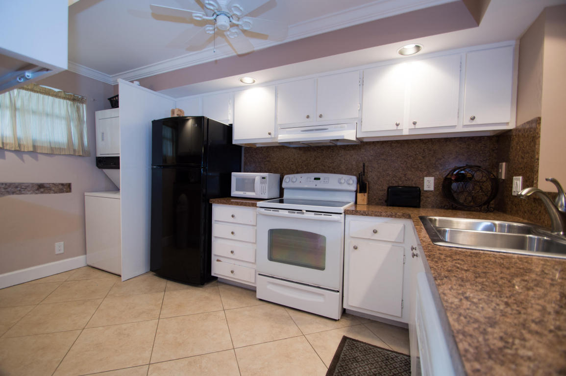 3580 S Ocean Boulevard, South Palm Beach, FL 33480