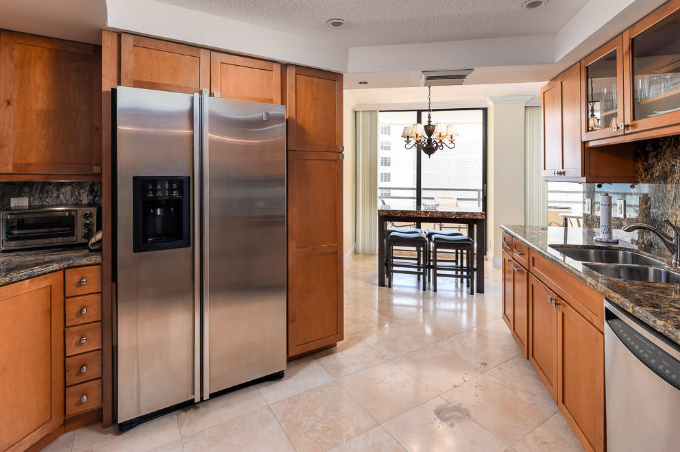 3560 S Ocean Boulevard, South Palm Beach, FL 33480