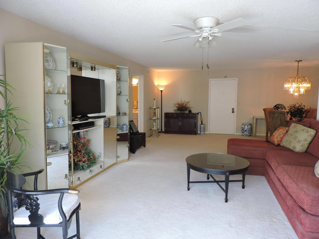 3200 S Ocean Boulevard, Palm Beach, FL 33480