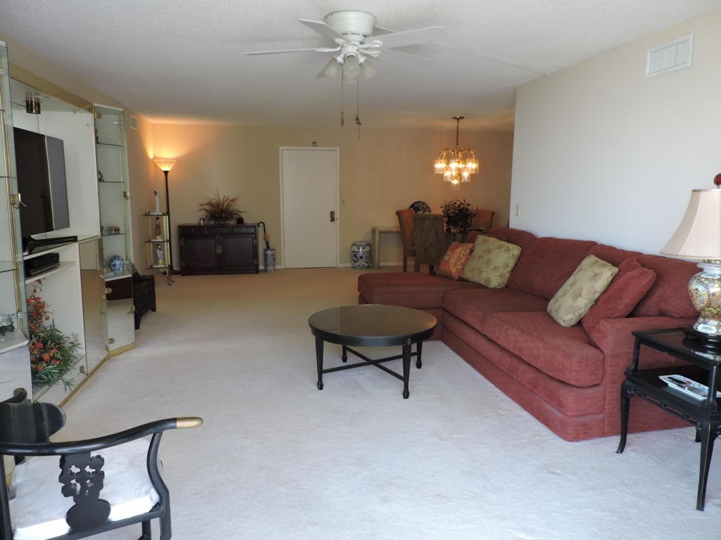 3200 S Ocean Boulevard, Palm Beach, FL 33480