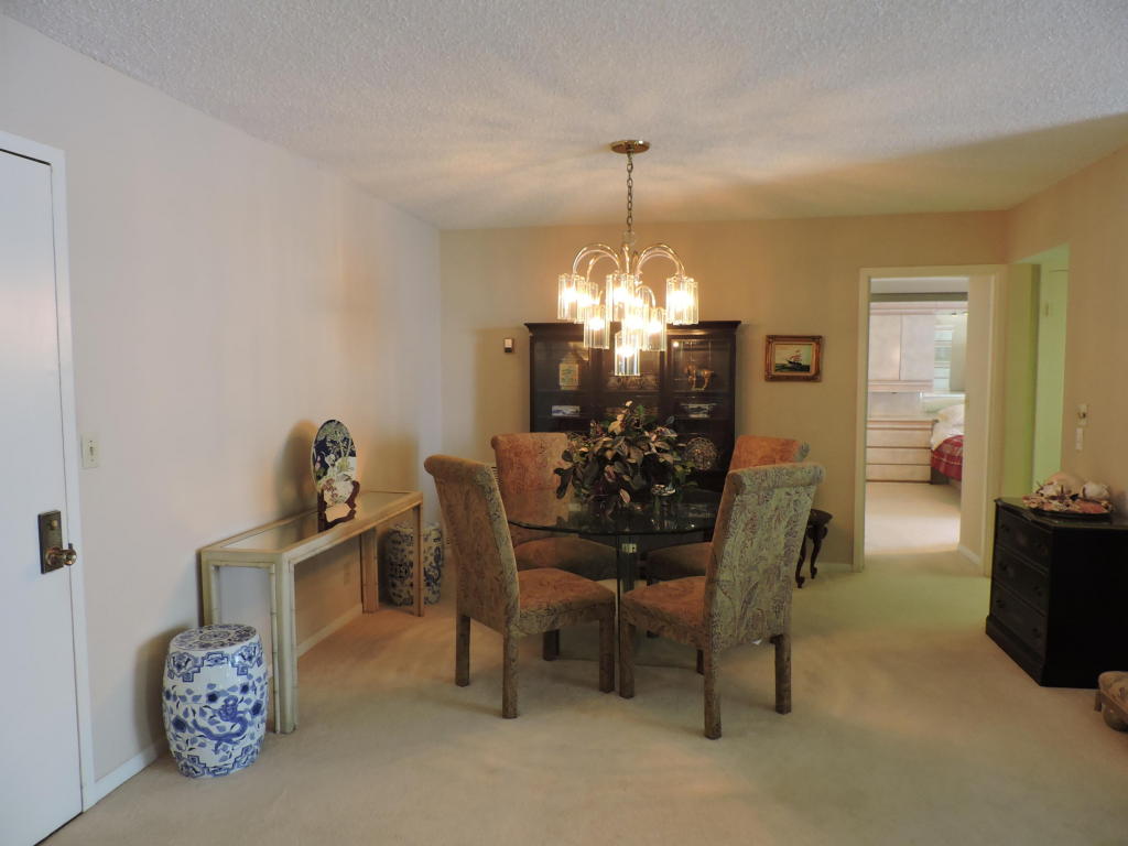 3200 S Ocean Boulevard, Palm Beach, FL 33480