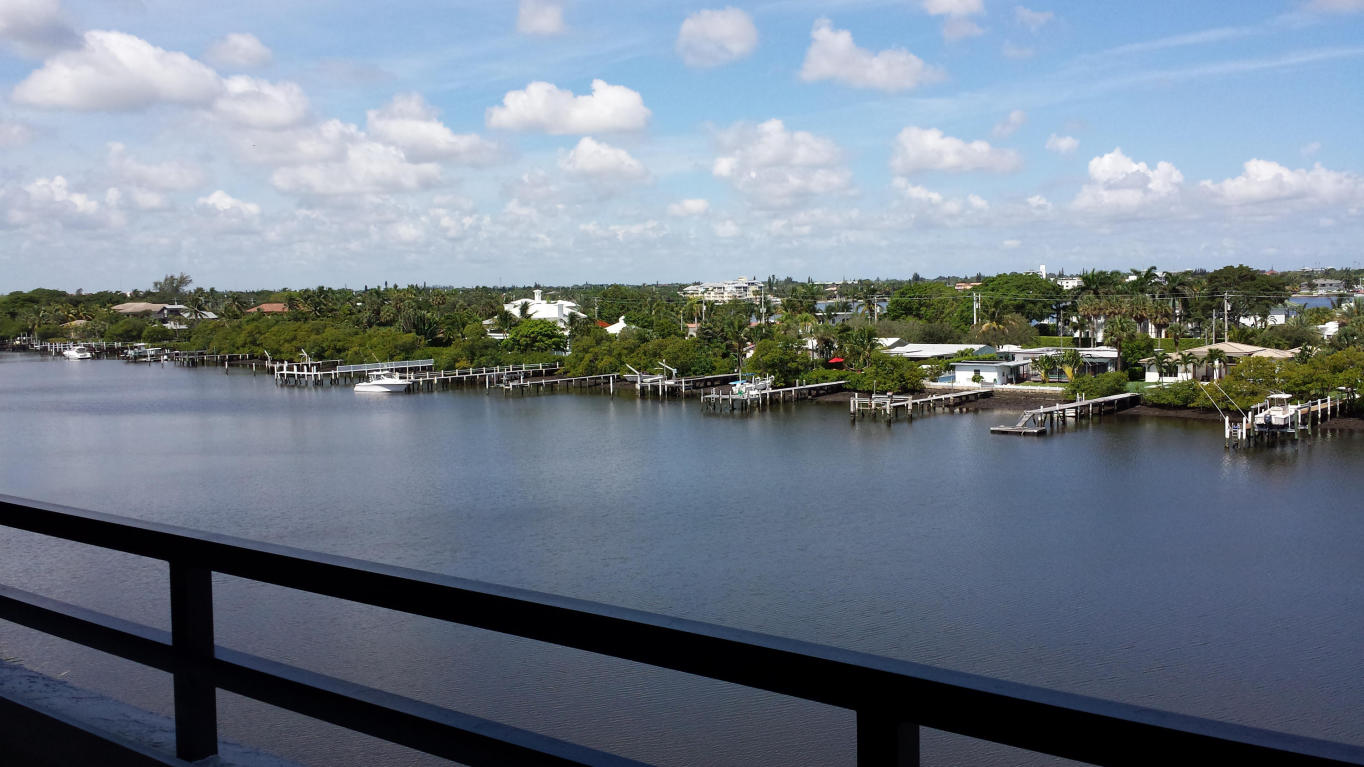 3555 S Ocean Boulevard, South Palm Beach, FL 33480