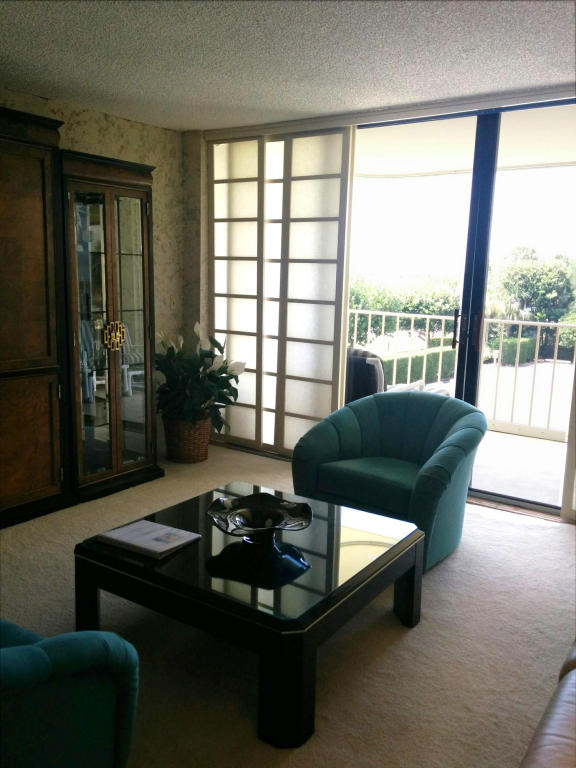 3200 S Ocean Boulevard, Palm Beach, FL 33480