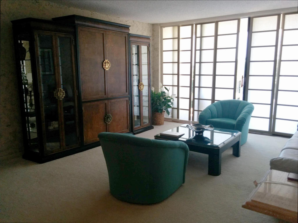 3200 S Ocean Boulevard, Palm Beach, FL 33480