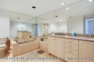 2275 S Ocean Boulevard, Palm Beach, FL 33480