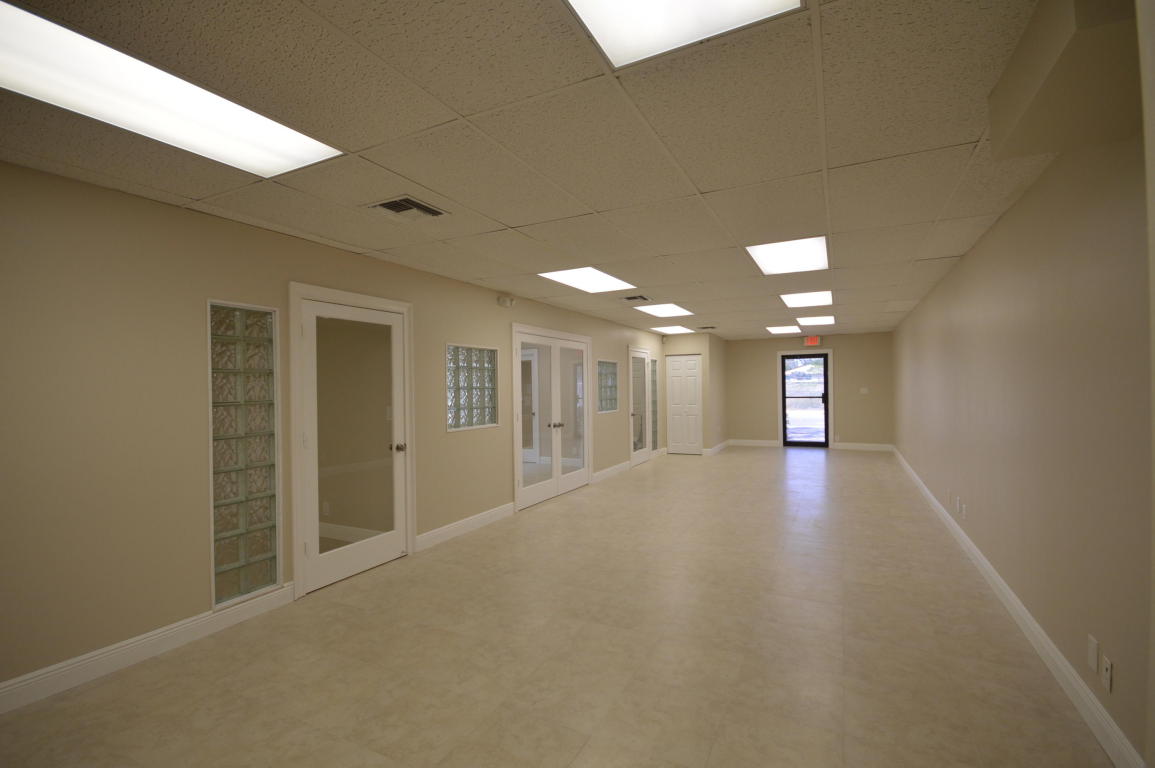 525 SE 6th Avenue, Delray Beach, FL 33483