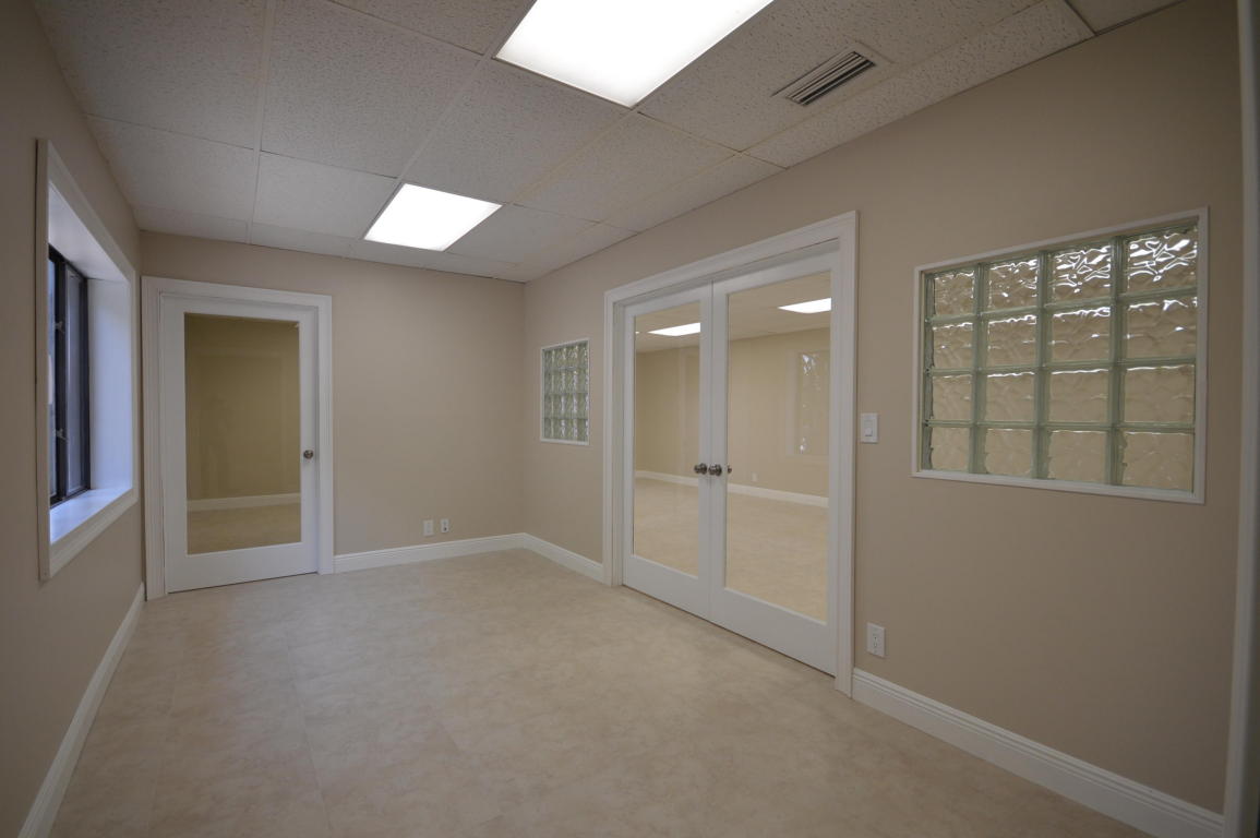 525 SE 6th Avenue, Delray Beach, FL 33483