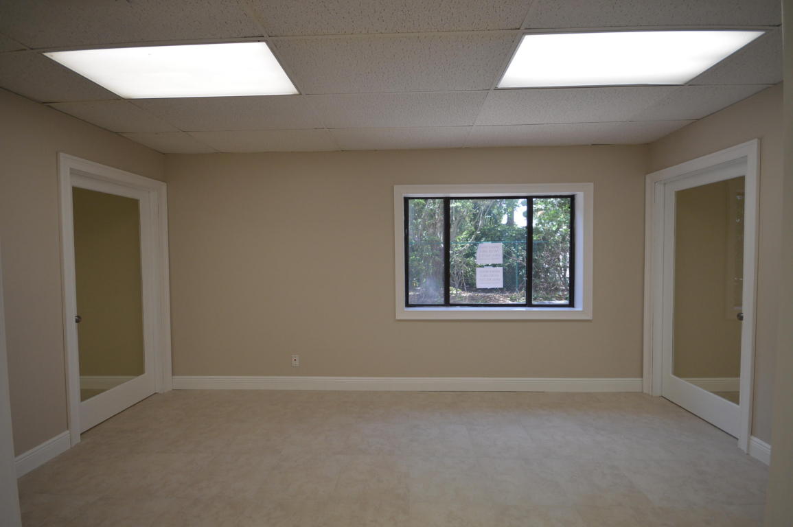 525 SE 6th Avenue, Delray Beach, FL 33483