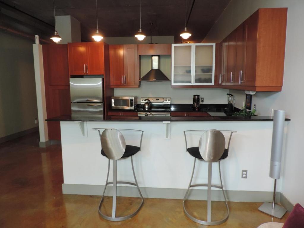 180 NE 4th Avenue, Delray Beach, FL 33483