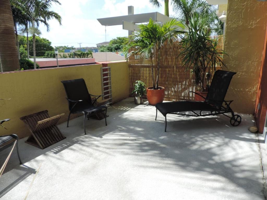 180 NE 4th Avenue, Delray Beach, FL 33483