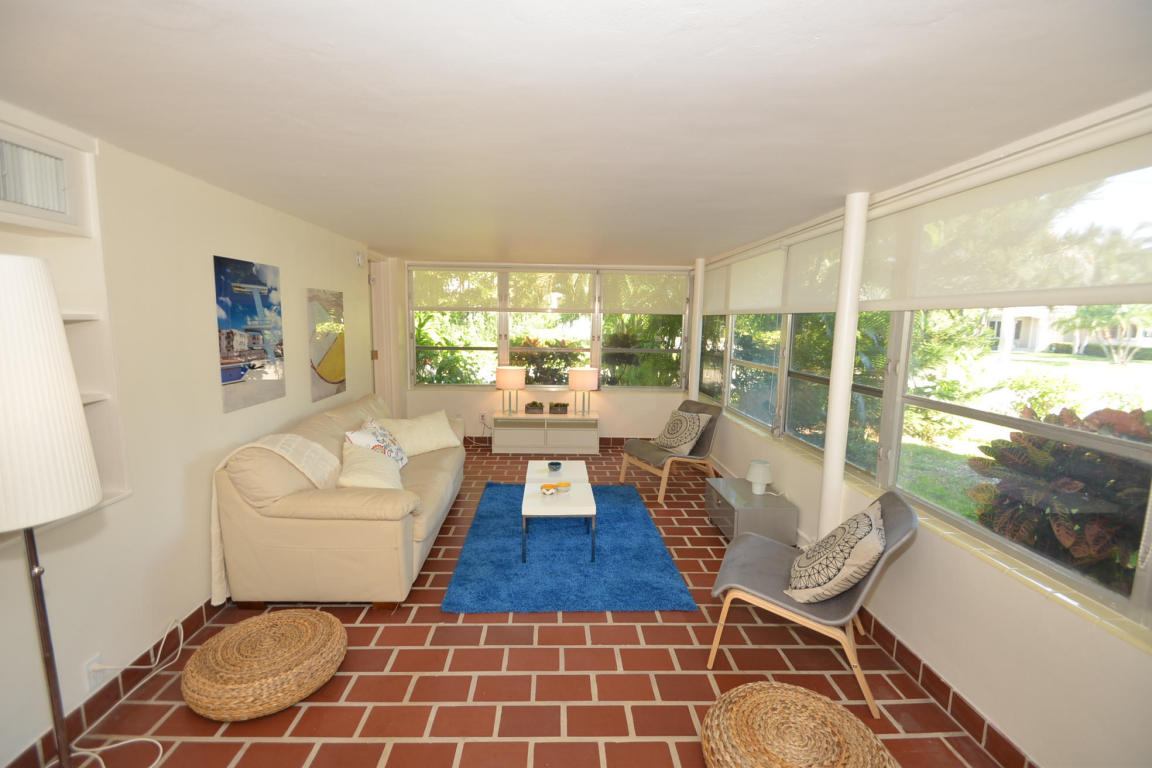 917 Bucida Road, Delray Beach, FL 33483