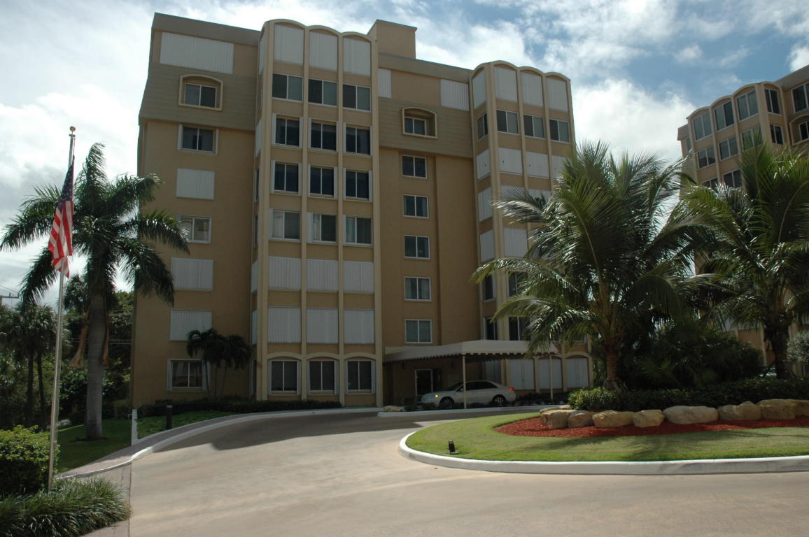 2000 S Ocean Boulevard, Delray Beach, FL 33483