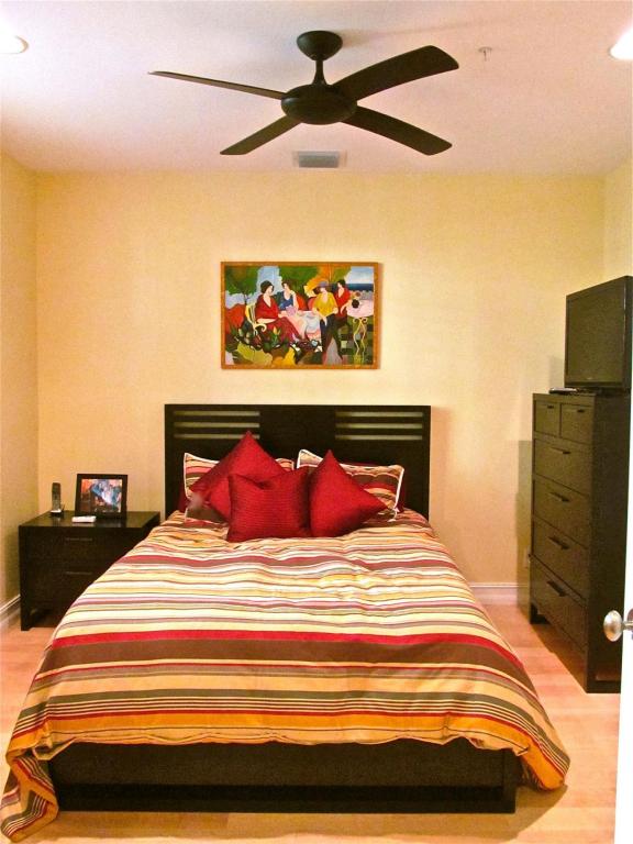 377 W Mallory Circle, Delray Beach, FL 33483