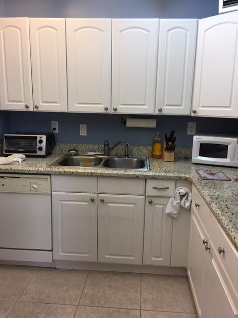 496 Flanders K W, Delray Beach, FL 33484