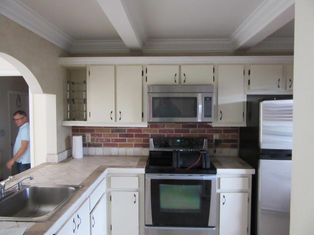 15903 Forsythia Circle, Delray Beach, FL 33484