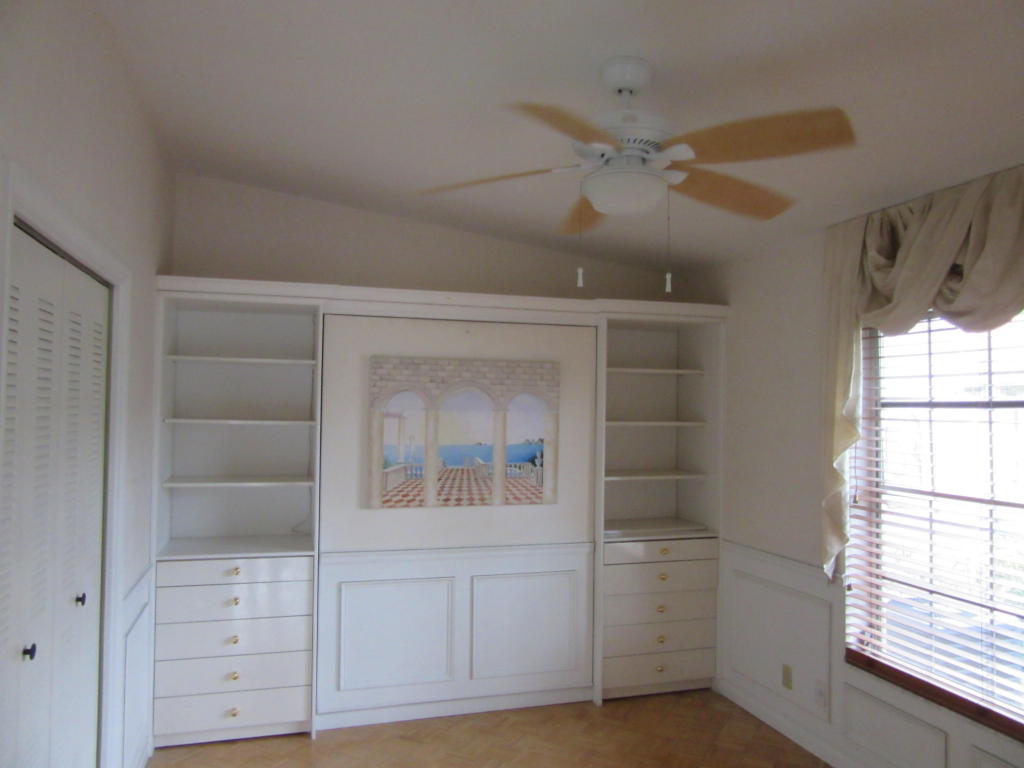 15903 Forsythia Circle, Delray Beach, FL 33484