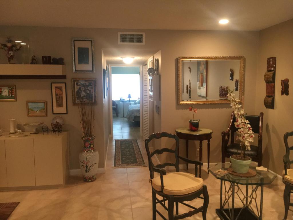 14230 Nesting Way, Delray Beach, FL 33484
