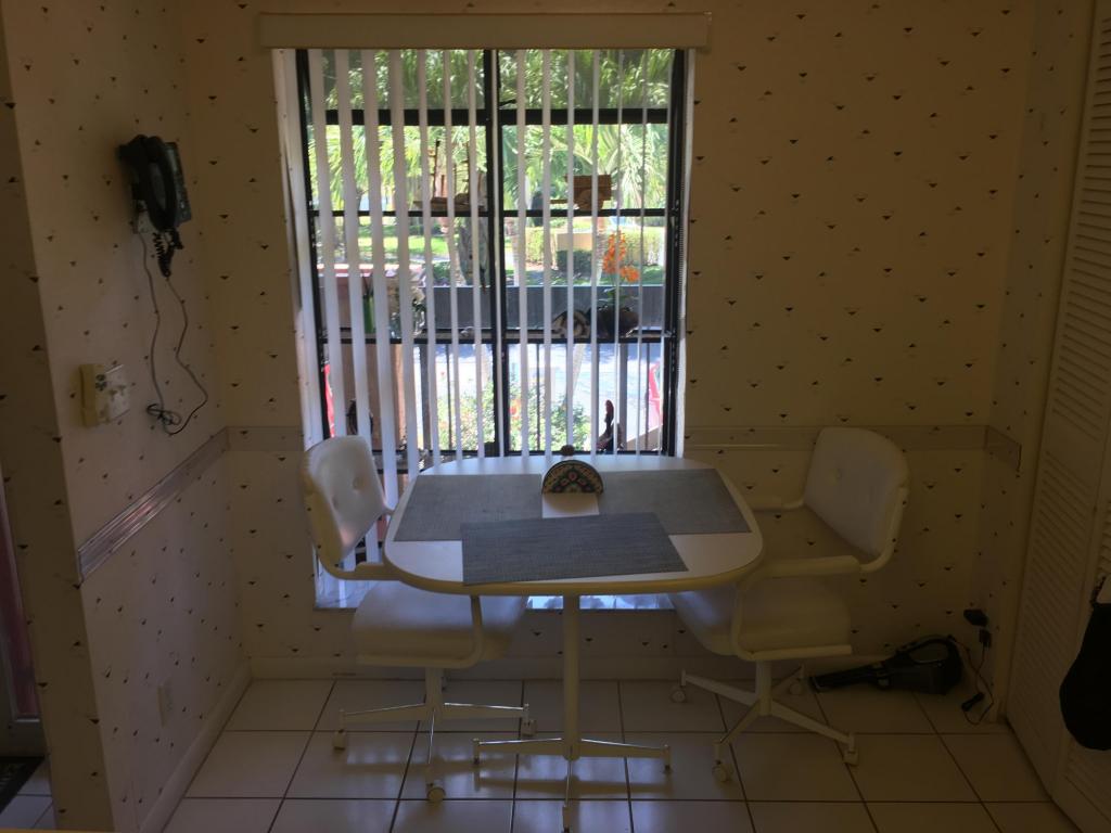 5087 Oak Hill Lane, Delray Beach, FL 33484