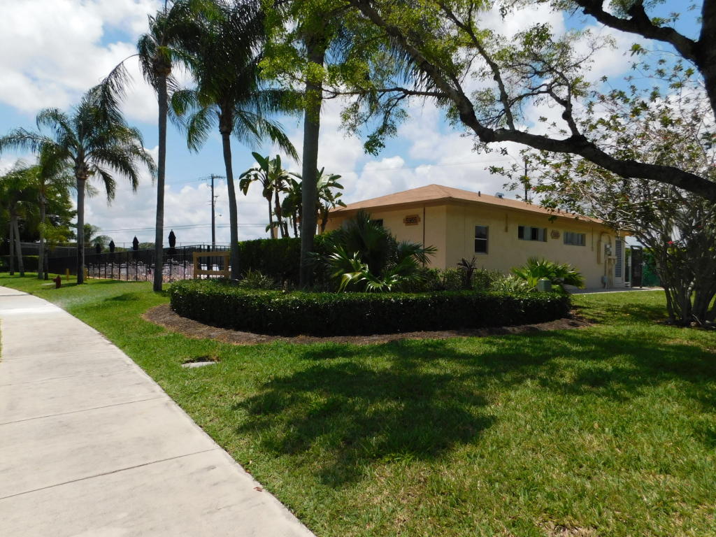 5919Areca Palm Ct, Delray Beach, FL 33484