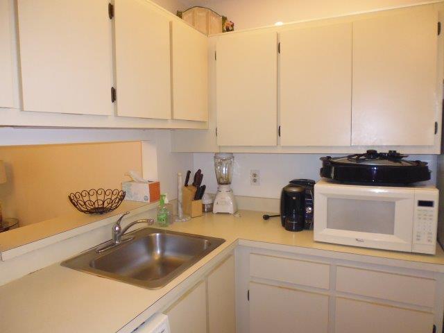5280 Las Verdes Circle, Delray Beach, FL 33484