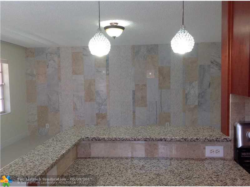 182 Flanders D 182, Delray Beach, FL 33484