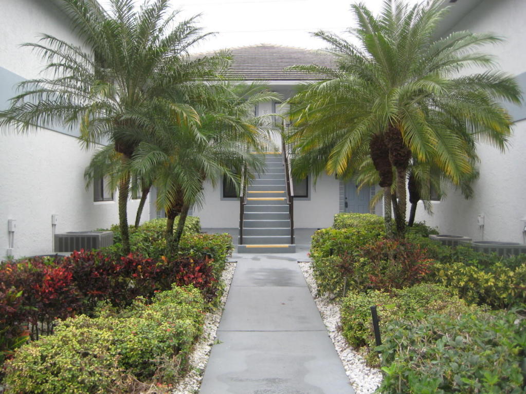 15011 Ashland Circle, Delray Beach, FL 33484