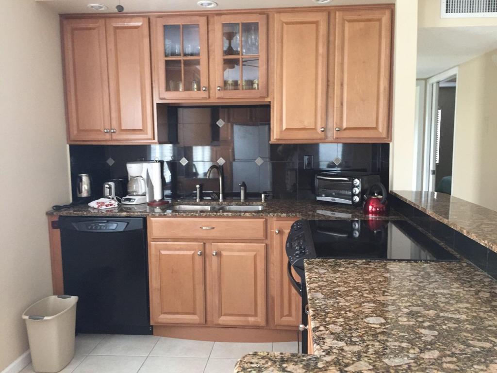497 Normandy, Delray Beach, FL 33484