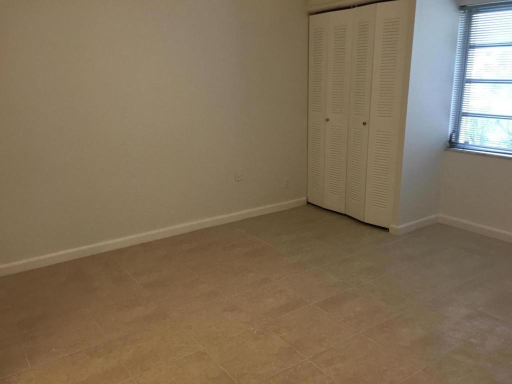 13638 Via Flora, Delray Beach, FL 33484