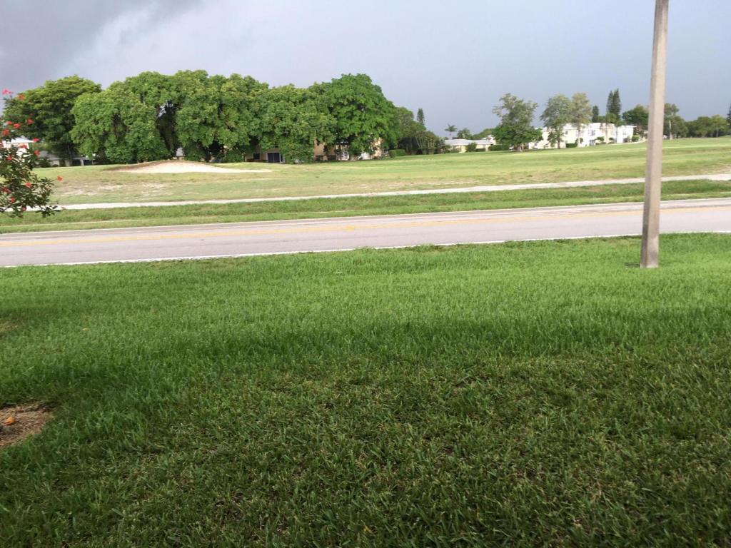 13638 Via Flora, Delray Beach, FL 33484