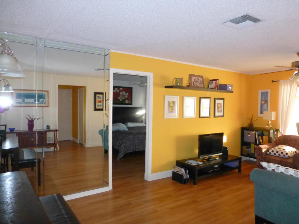 13765 Via Aurora, Delray Beach, FL 33484