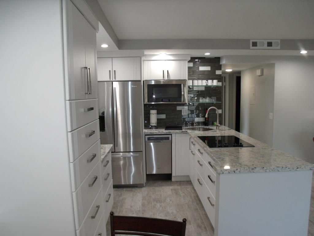 913 Flanders, Delray Beach, FL 33484