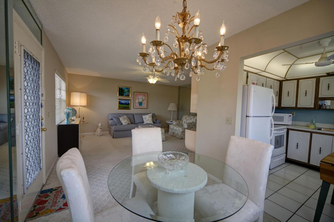576 Burgundy L, Delray Beach, FL 33484