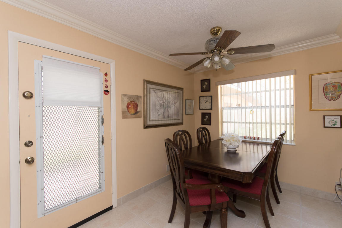 542 Burgundy L, Delray Beach, FL 33484