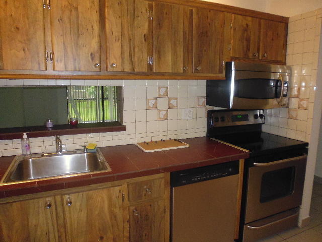 5190 Las Verdes Circle, Delray Beach, FL 33484