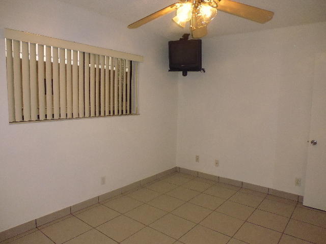 5190 Las Verdes Circle, Delray Beach, FL 33484