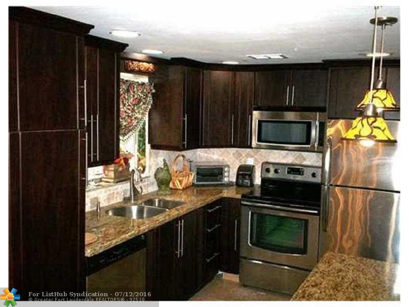 53 Flanders B 530, Delray Beach, FL 33484