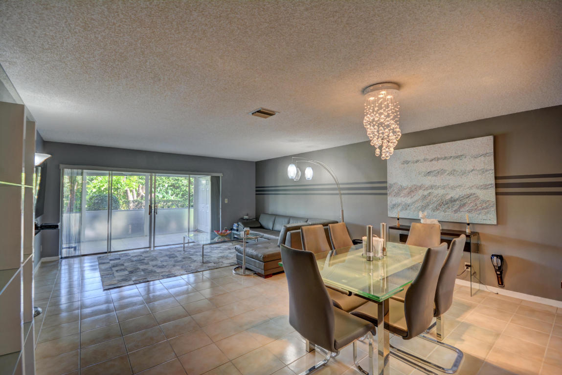 5451 Poppy Place, Delray Beach, FL 33484
