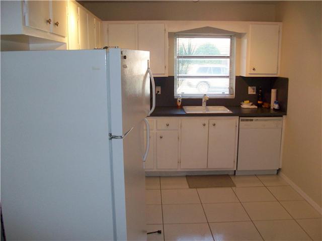 6050 Via Diana, Delray Beach, FL 33484