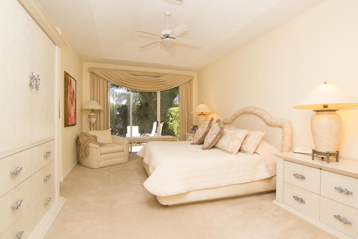 6382 San Michel Way, Delray Beach, FL 33484
