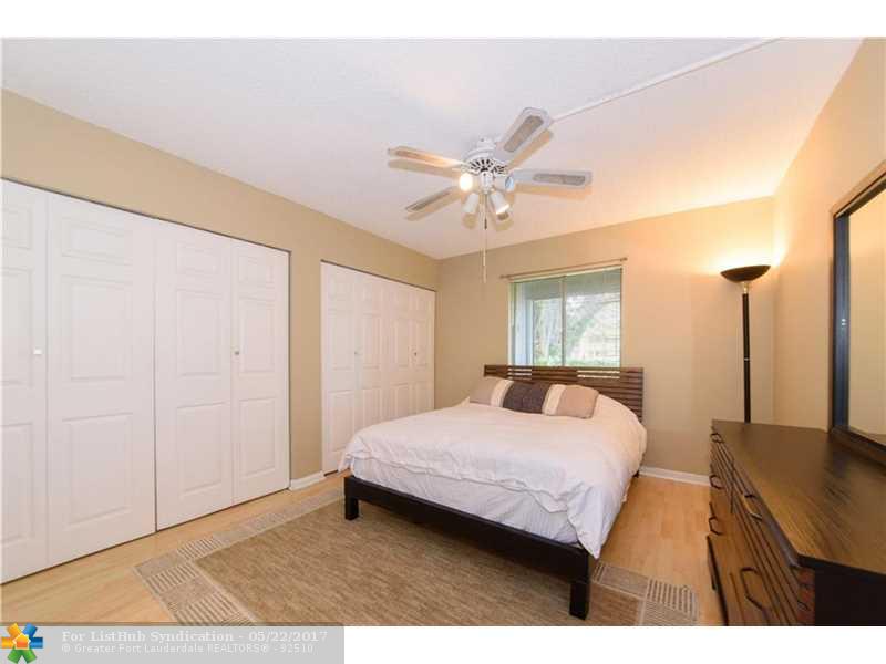 818 SW 9th Street Cir 103, Boca Raton, FL 33486