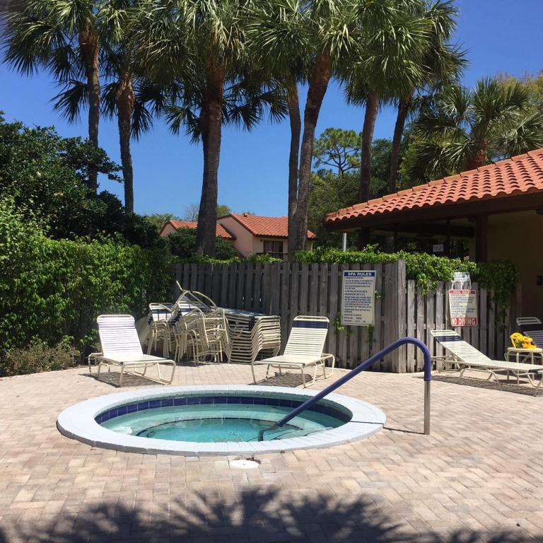5804 Fox Hollow Drive, Boca Raton, FL 33486