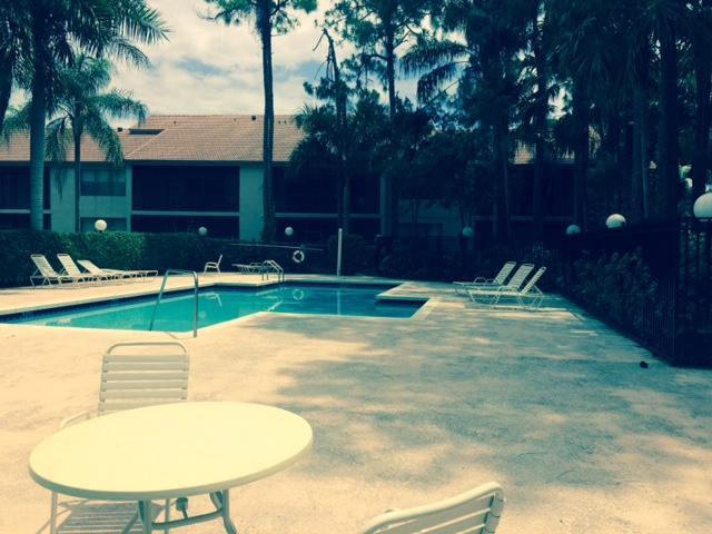 5760 Coach House Circle, Boca Raton, FL 33486