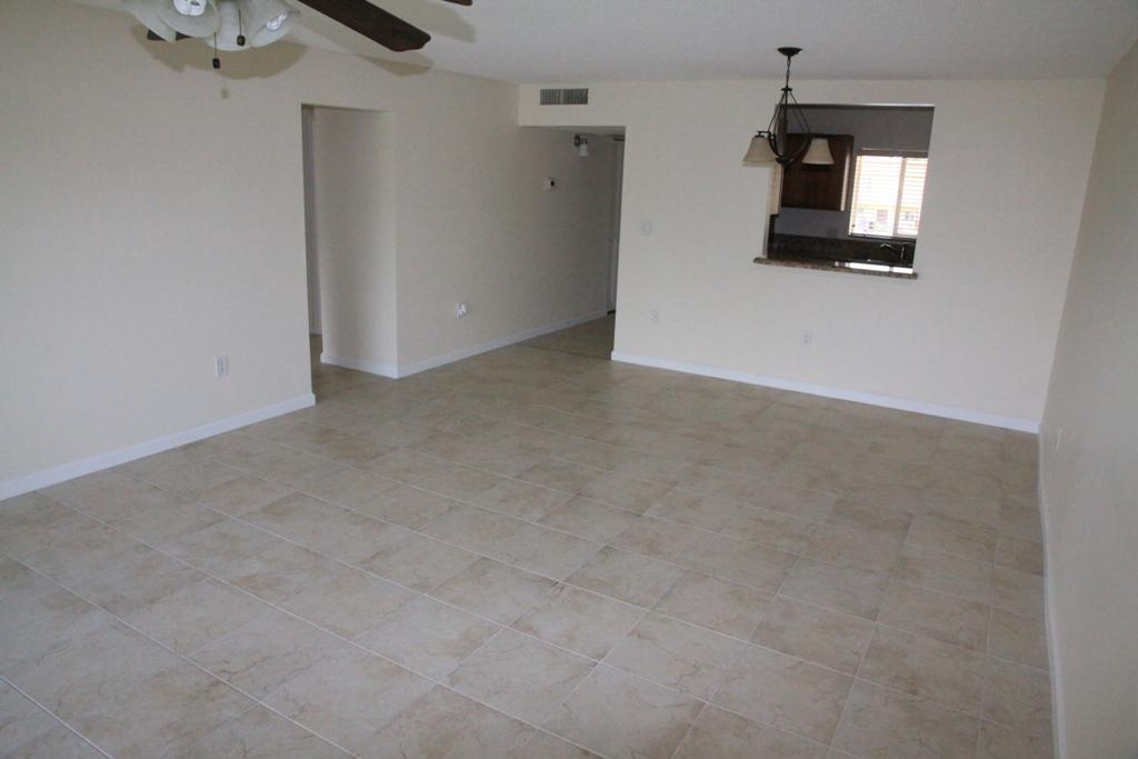 884 SW 9th Street Circle, Boca Raton, FL 33486