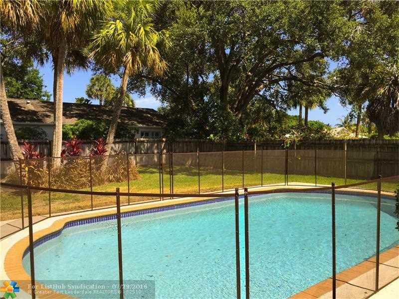 798 Nw 12th Avenue, Boca Raton, FL 33486